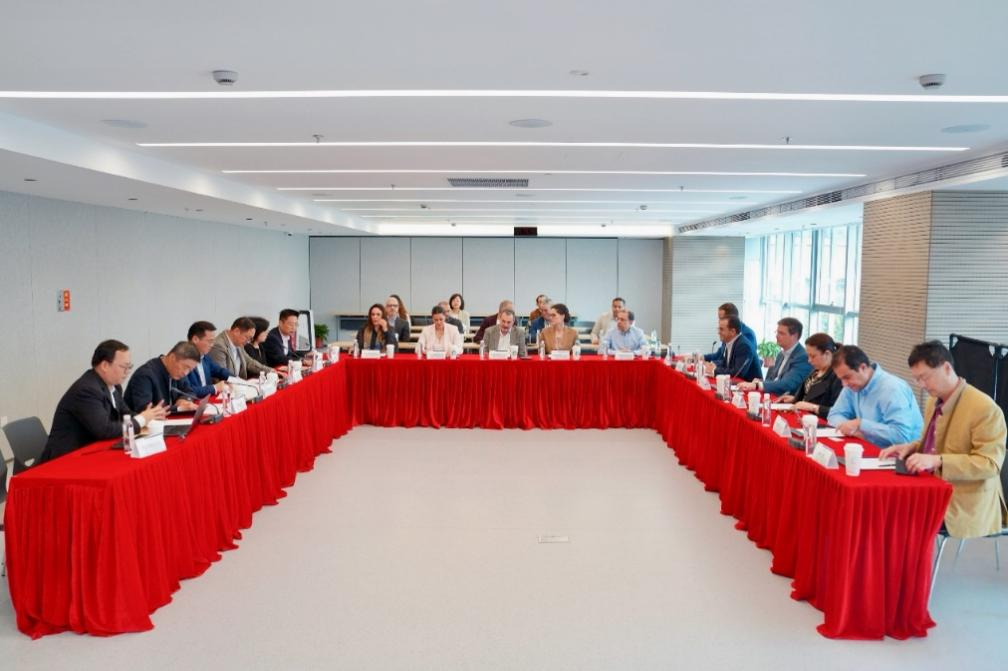 聚焦世界经济新趋势 共话中摩合作新机遇